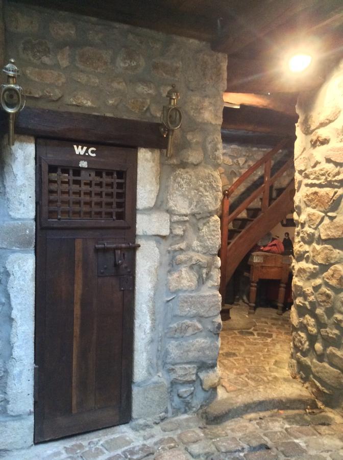 Aux Prisons De Montagny Bed & Breakfast Montagny  Exterior photo
